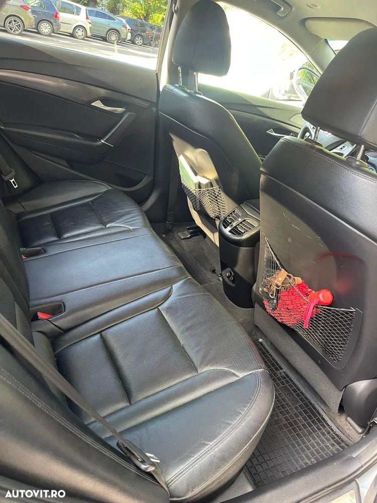 Hyundai i40 1.7 CRDI CW 7DCT Supreme+ - 1