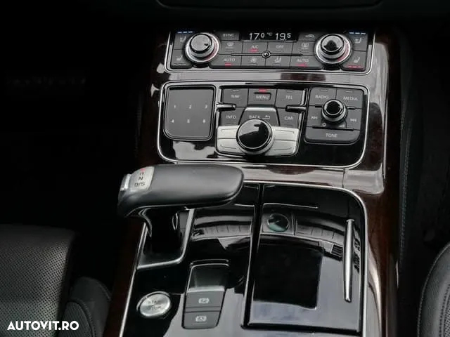 Audi A8 - 10