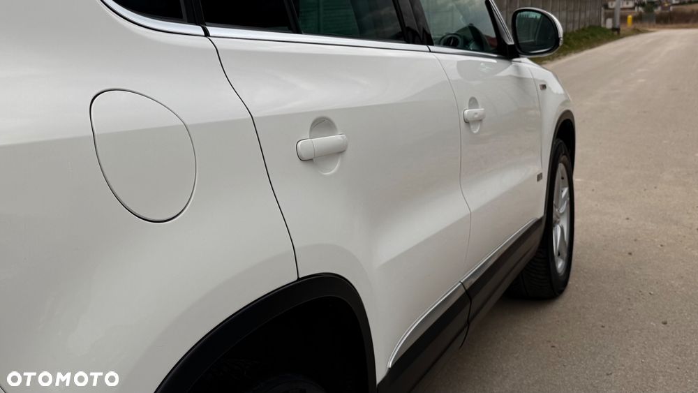 Volkswagen Tiguan 2.0 TDI 4Mot Perfectline R-Style DSG - 17