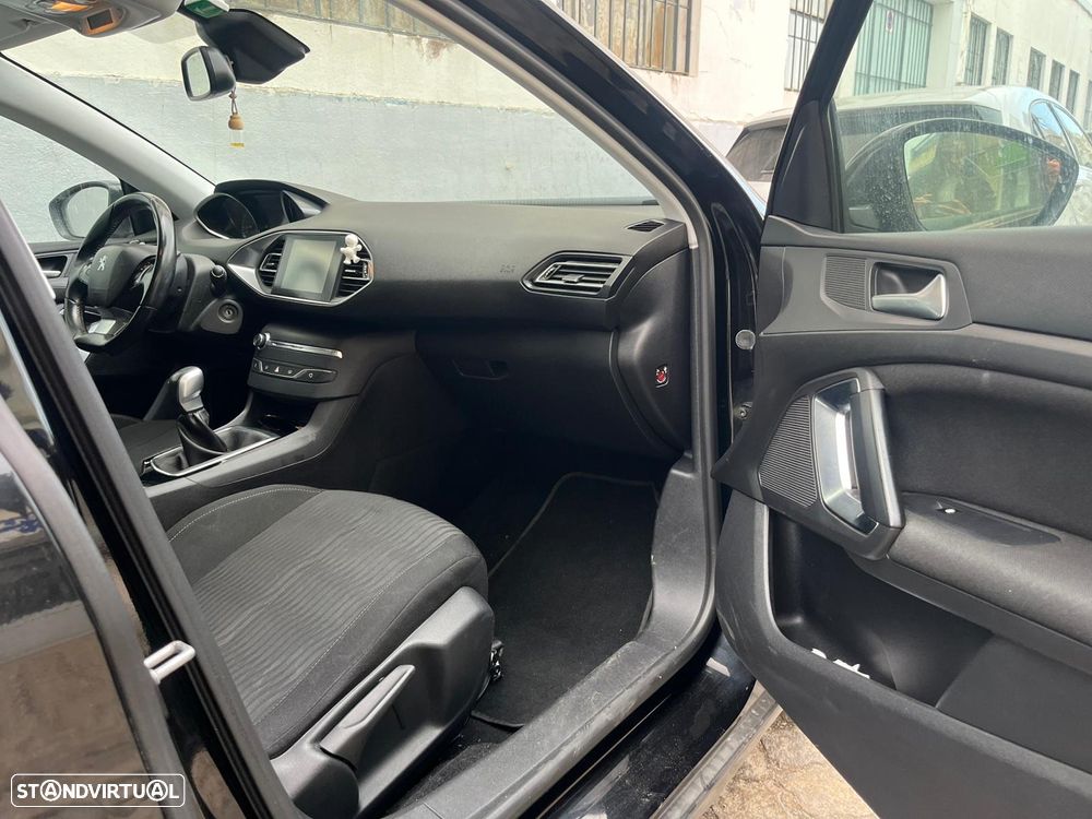 Peugeot 308 SW 1.6 BlueHDi Style - 33