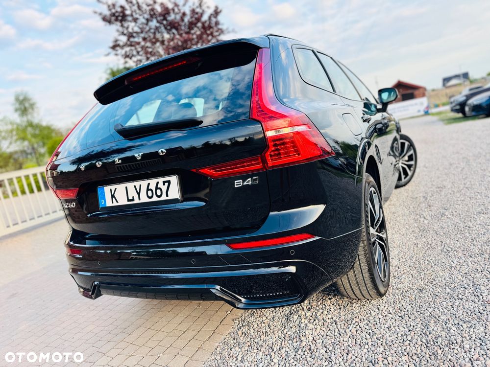 Volvo XC 60 B4 D AWD Geartronic RDesign - 38