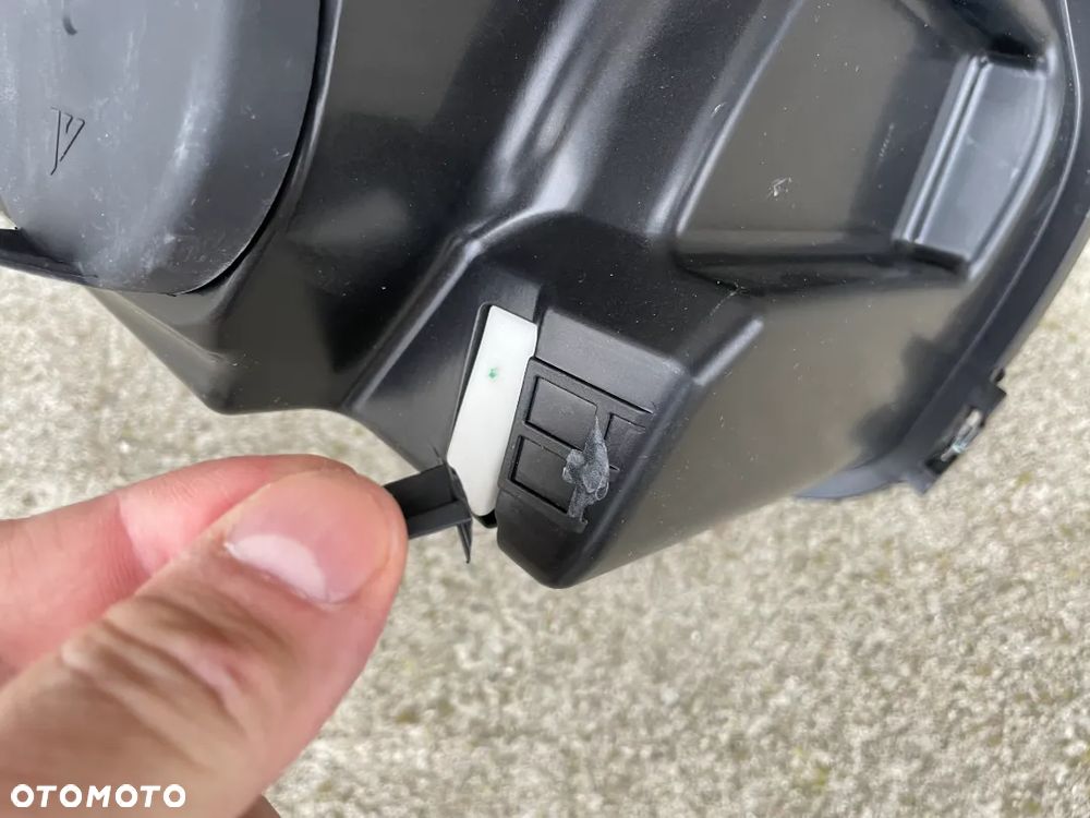 LAMPA PRZEDNIA LEWA DACIA DUSTER I  2010-2013 - NOWA AL - 4