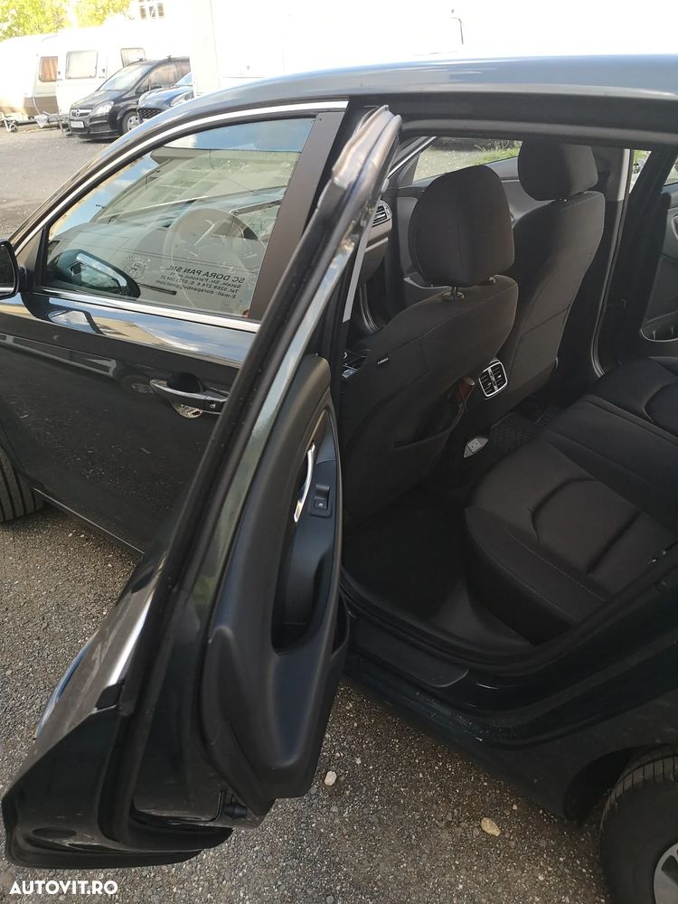Hyundai i30 1.5 96CP M/T Highway - 4