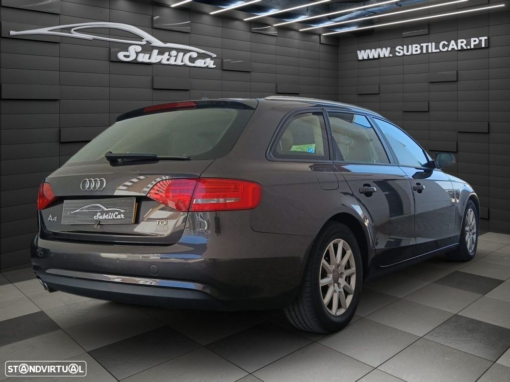 Audi A4 Avant 2.0 TDI exclusive - 3