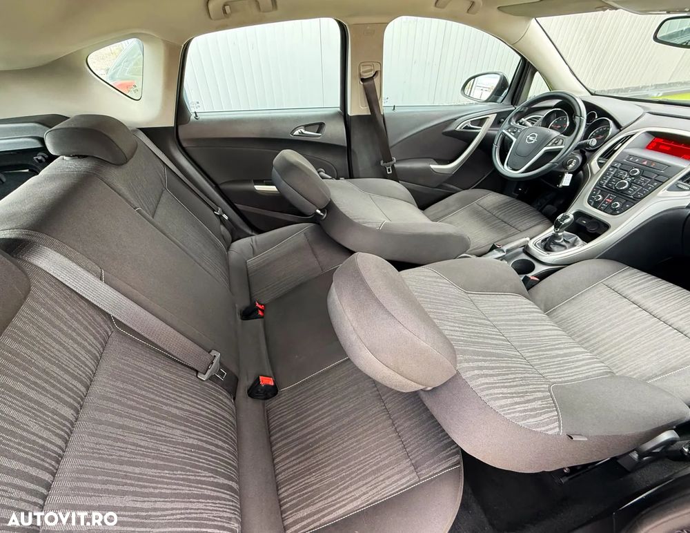 Opel Astra 1.6 - 23