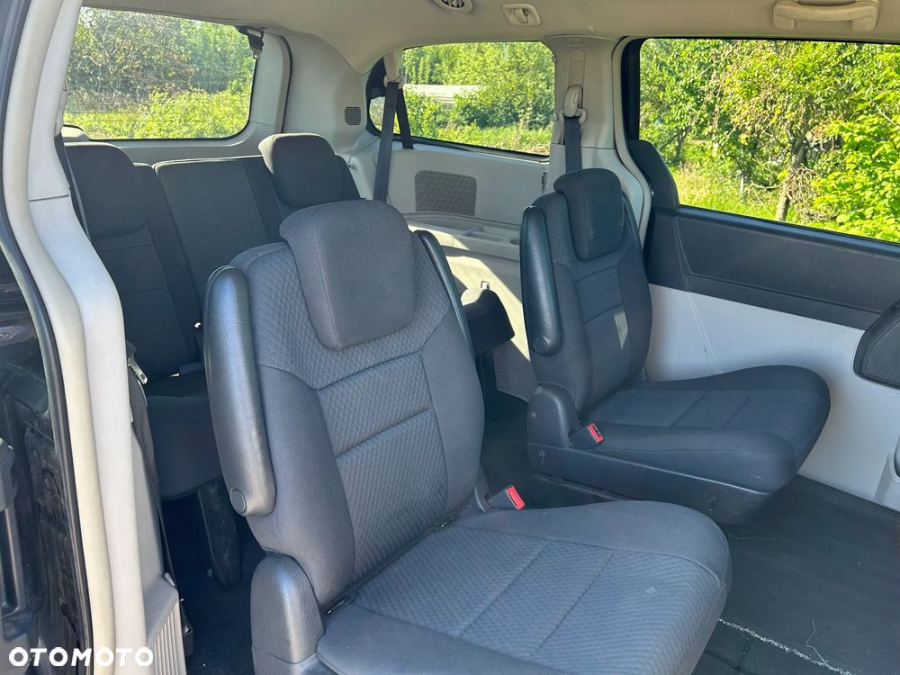 Chrysler Voyager 2.8 SE CRD - 8
