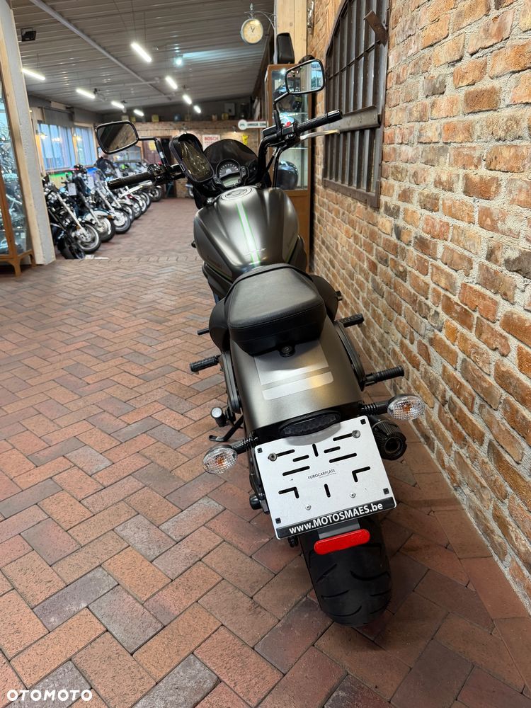 Kawasaki Vulcan S - 29
