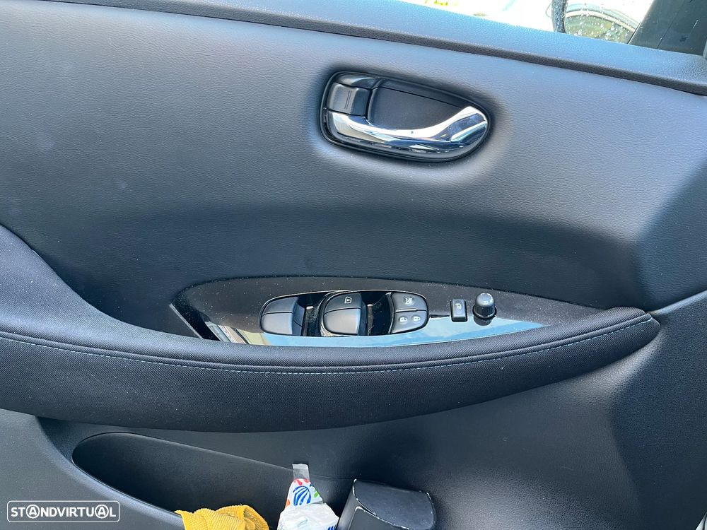 Nissan Leaf N-Connecta - 16
