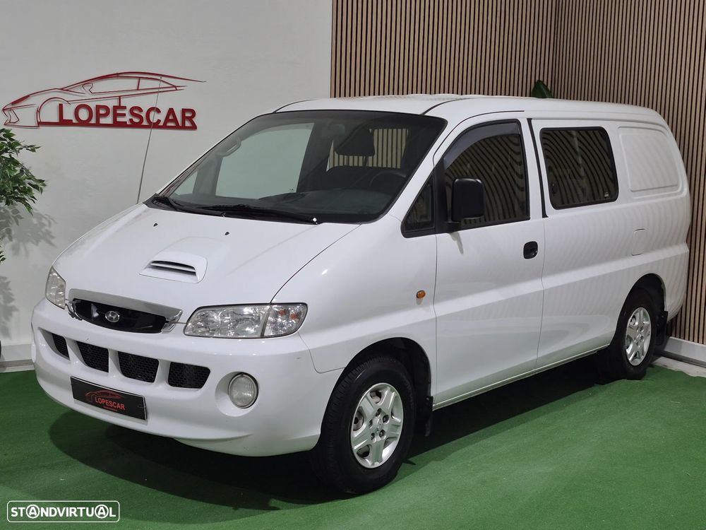 Hyundai H-1 - 1