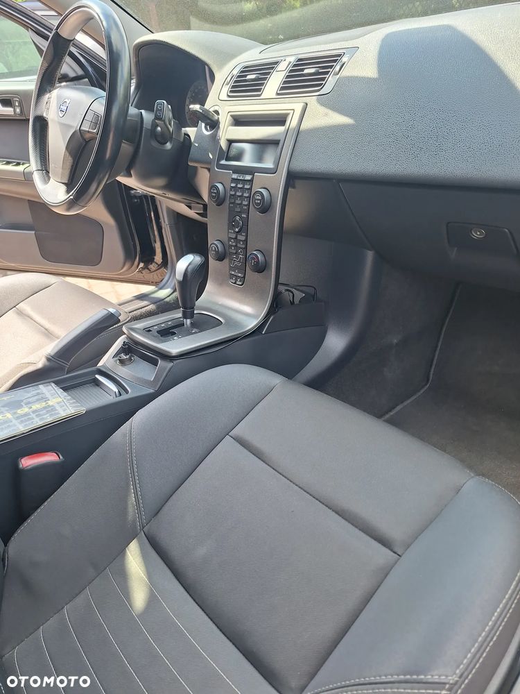 Volvo V50 T5 AWD Momentum - 5