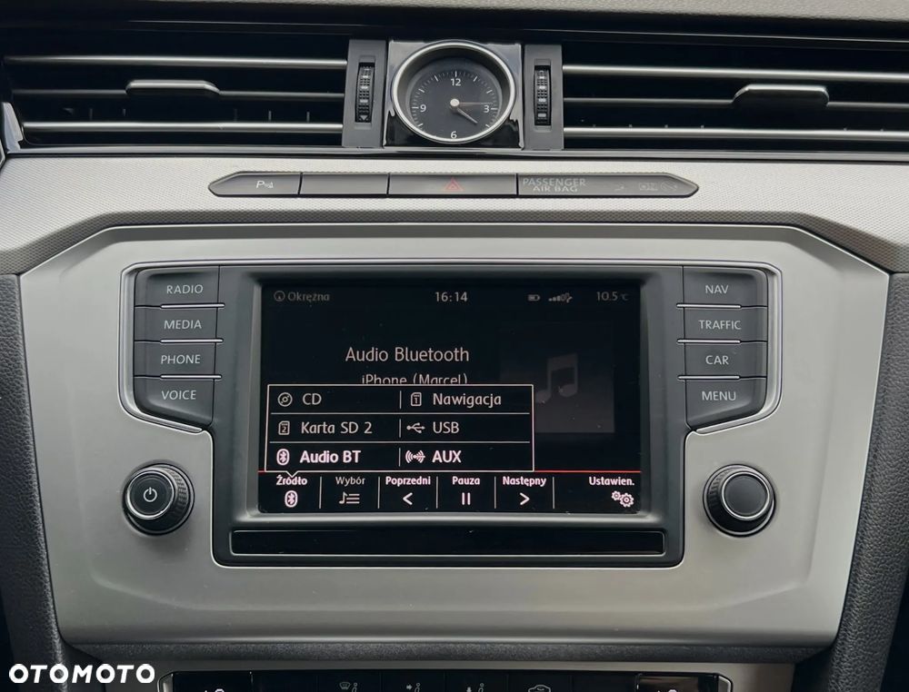 Volkswagen Passat 1.8 TSI BMT Comfortline - 19