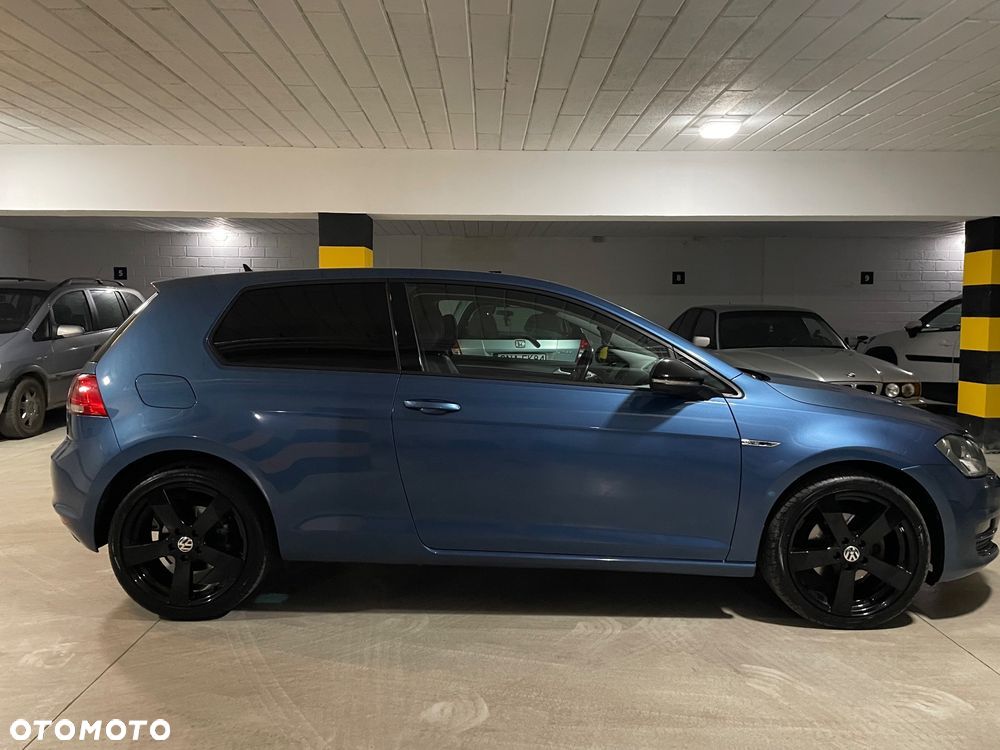 Volkswagen Golf 2.0 TDI BlueMotion Technology Lounge - 17