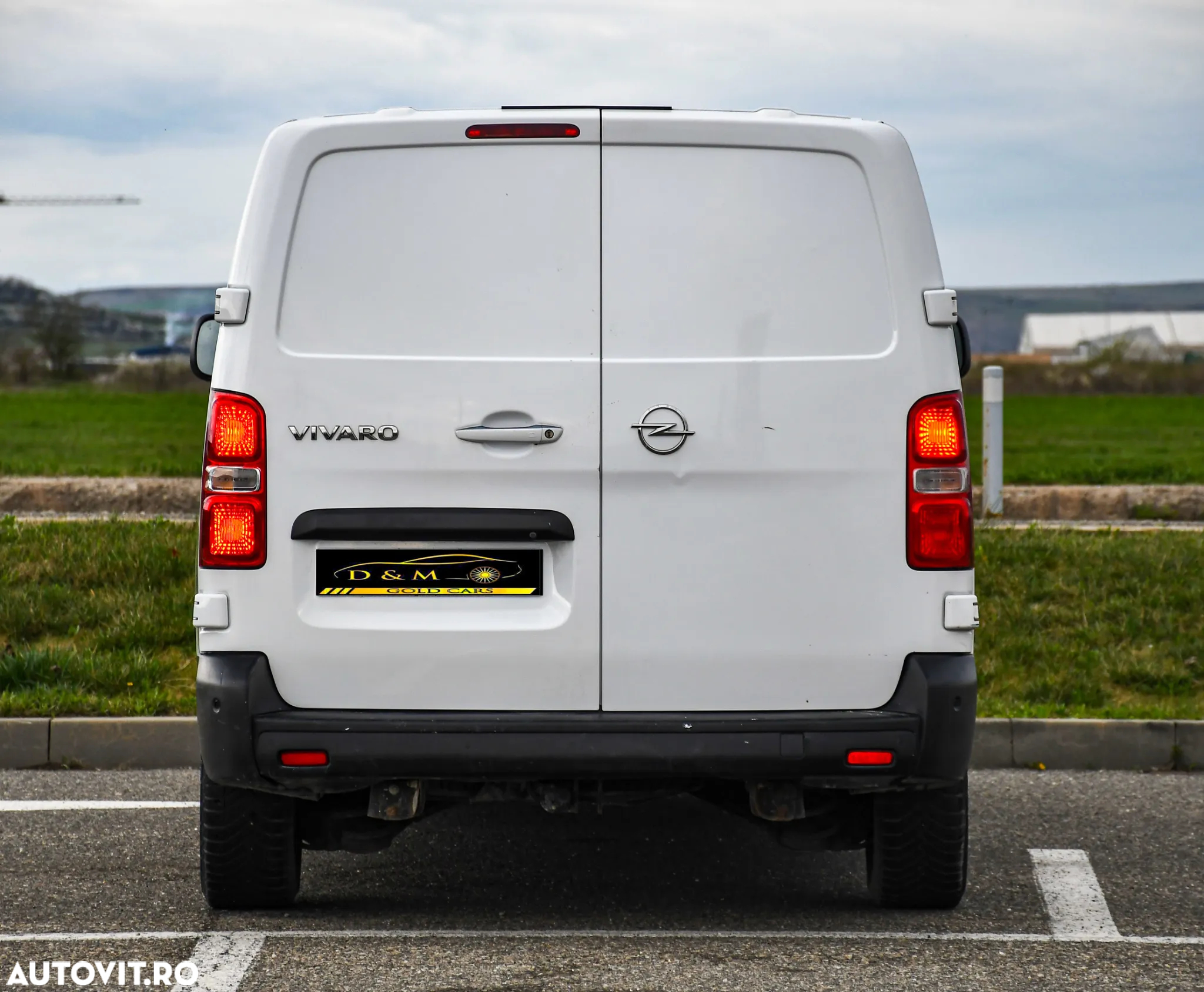 Opel VIVARO - 11