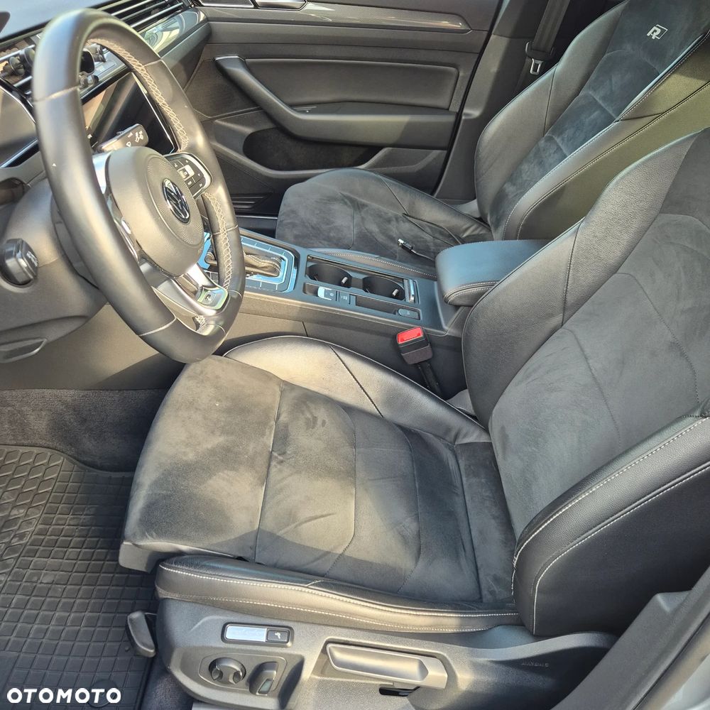 Volkswagen Arteon 2.0 TDI SCR R-Line DSG - 11
