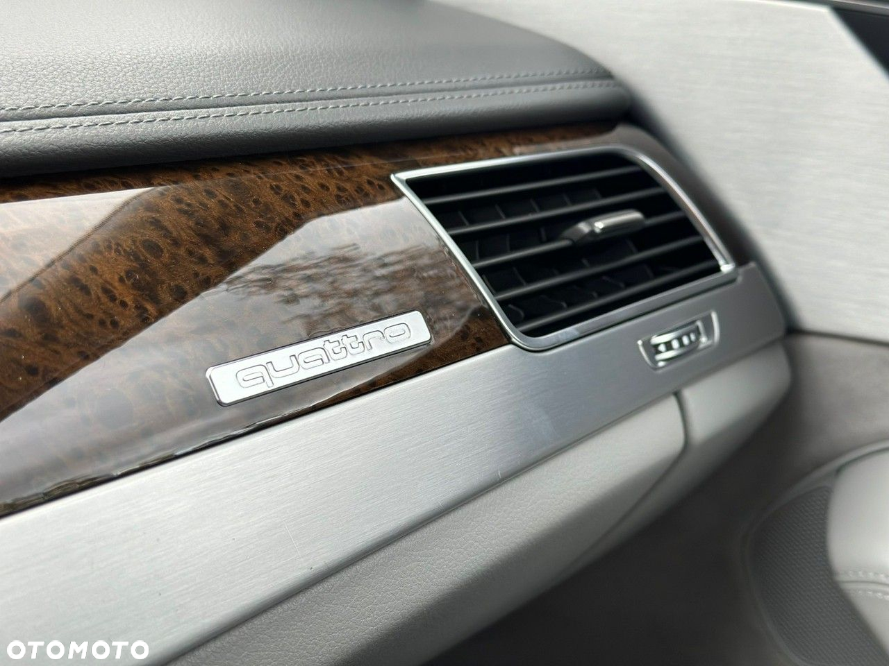 Audi A8 - 36