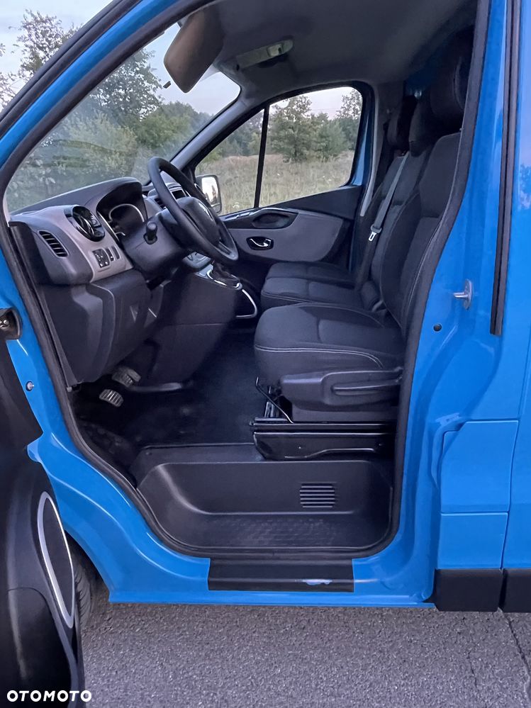 Renault Trafic - 21