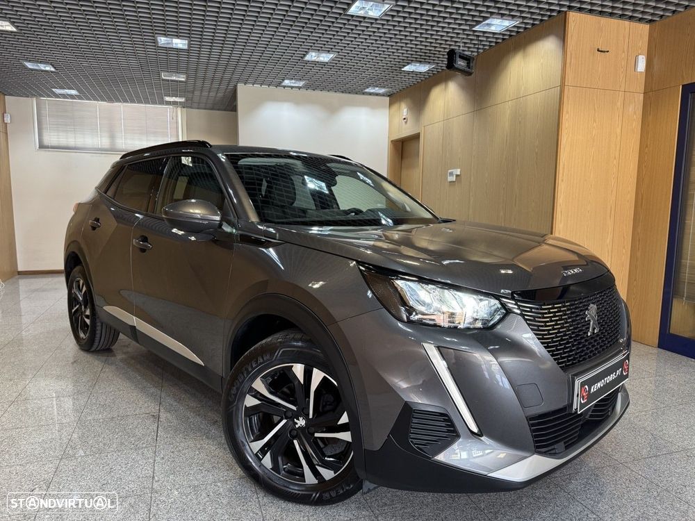 Peugeot 2008 1.2 PureTech Allure - 12