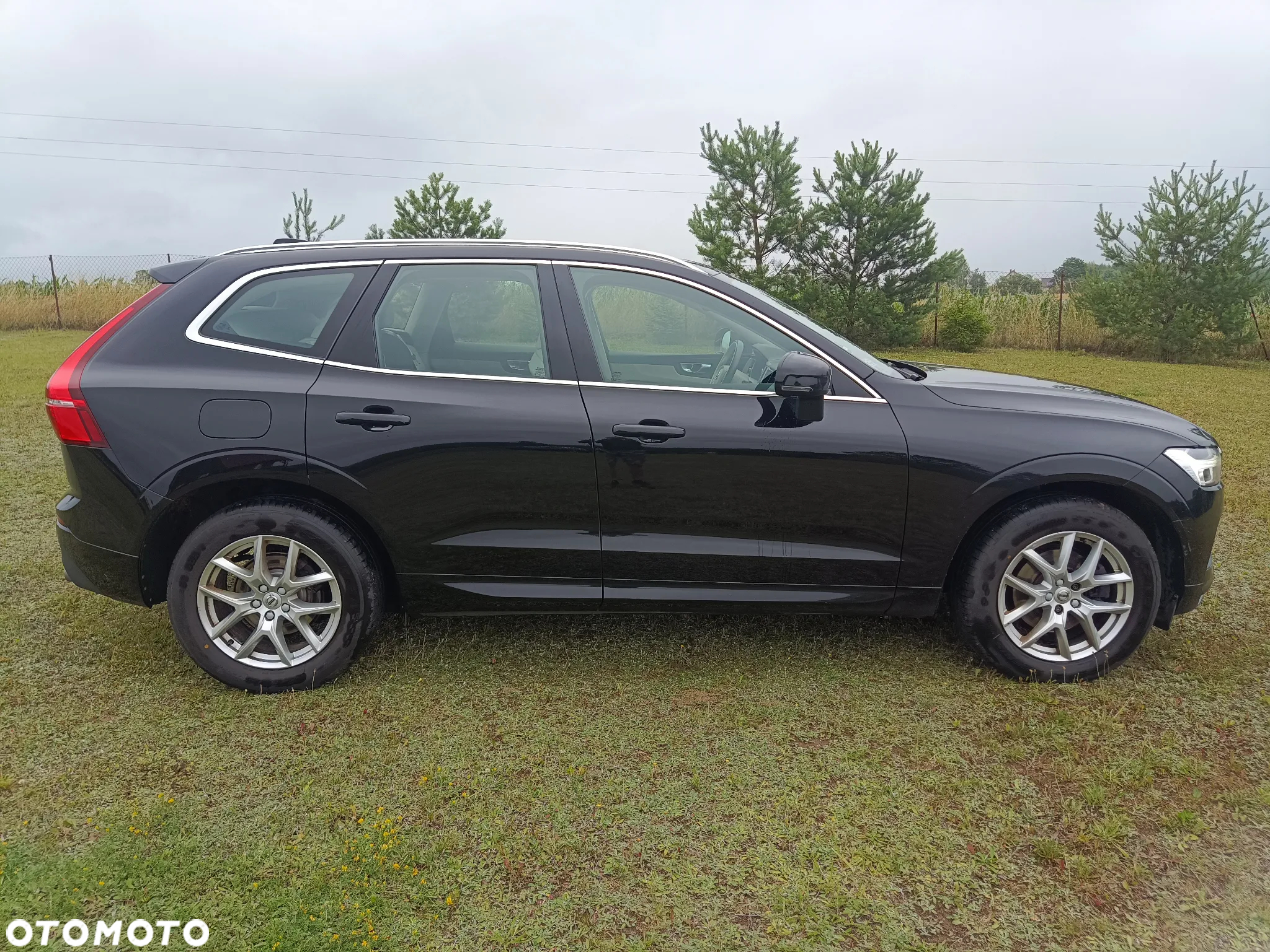 Volvo XC 60 D4 Momentum Pro - 12