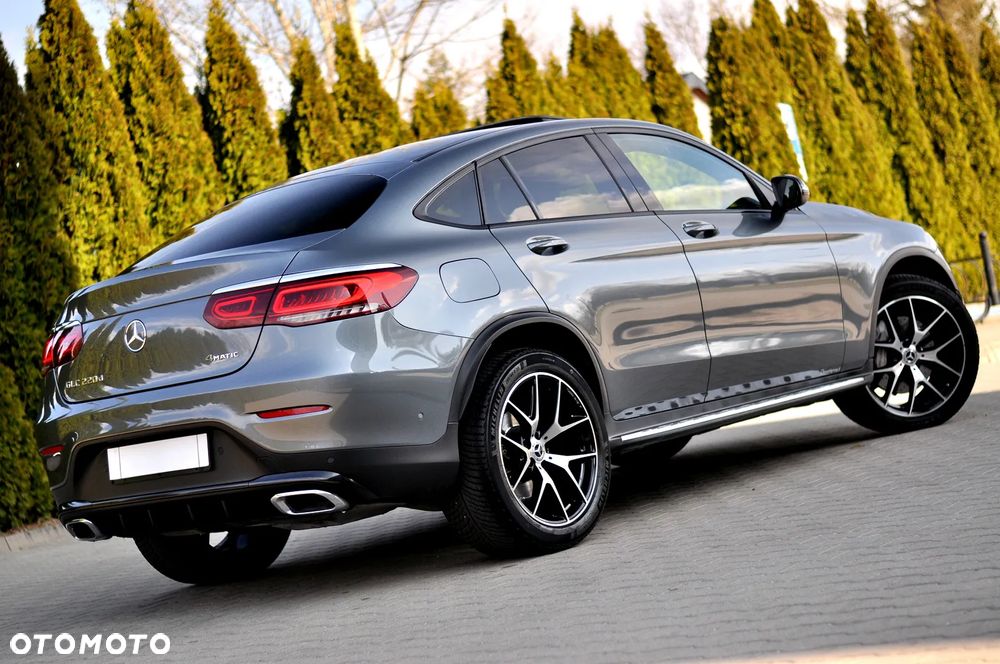 Mercedes-Benz GLC 220 d 4Matic 9G-TRONIC AMG Line Advanced - 1