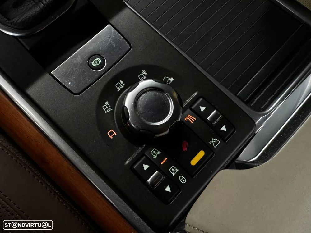 Land Rover Range Rover Sport 3.0 TDV6 HSE - 36