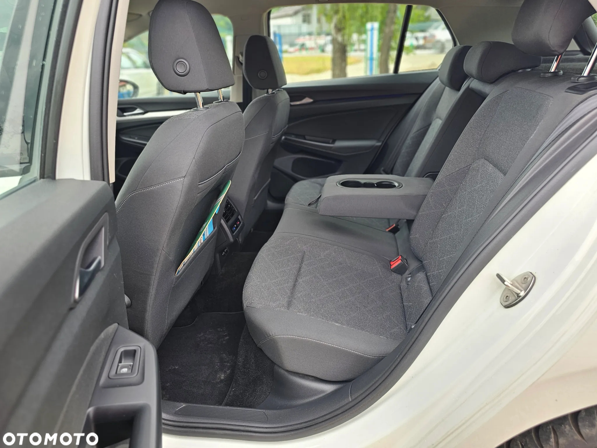 Volkswagen Golf VIII 2.0 TDI United - 16
