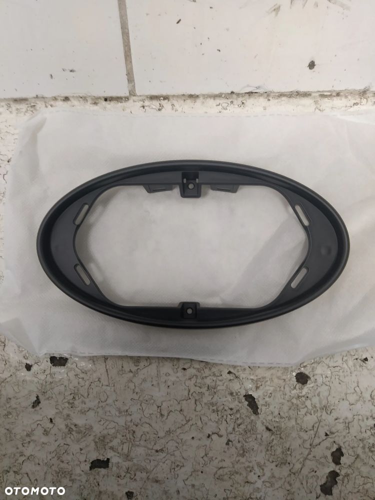 HYUNDAI I30 III LIFT 20- RAMKA POD RADAR ZAŚLEPKA ZNACZEK LOGO - 2