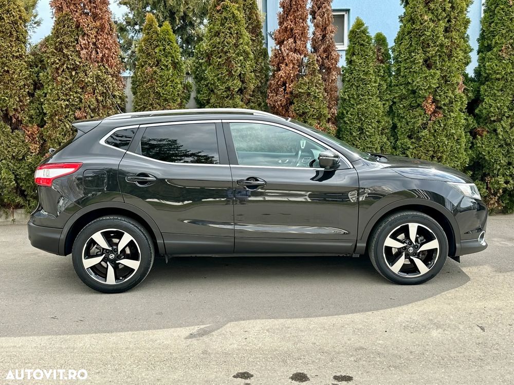 Nissan Qashqai - 10