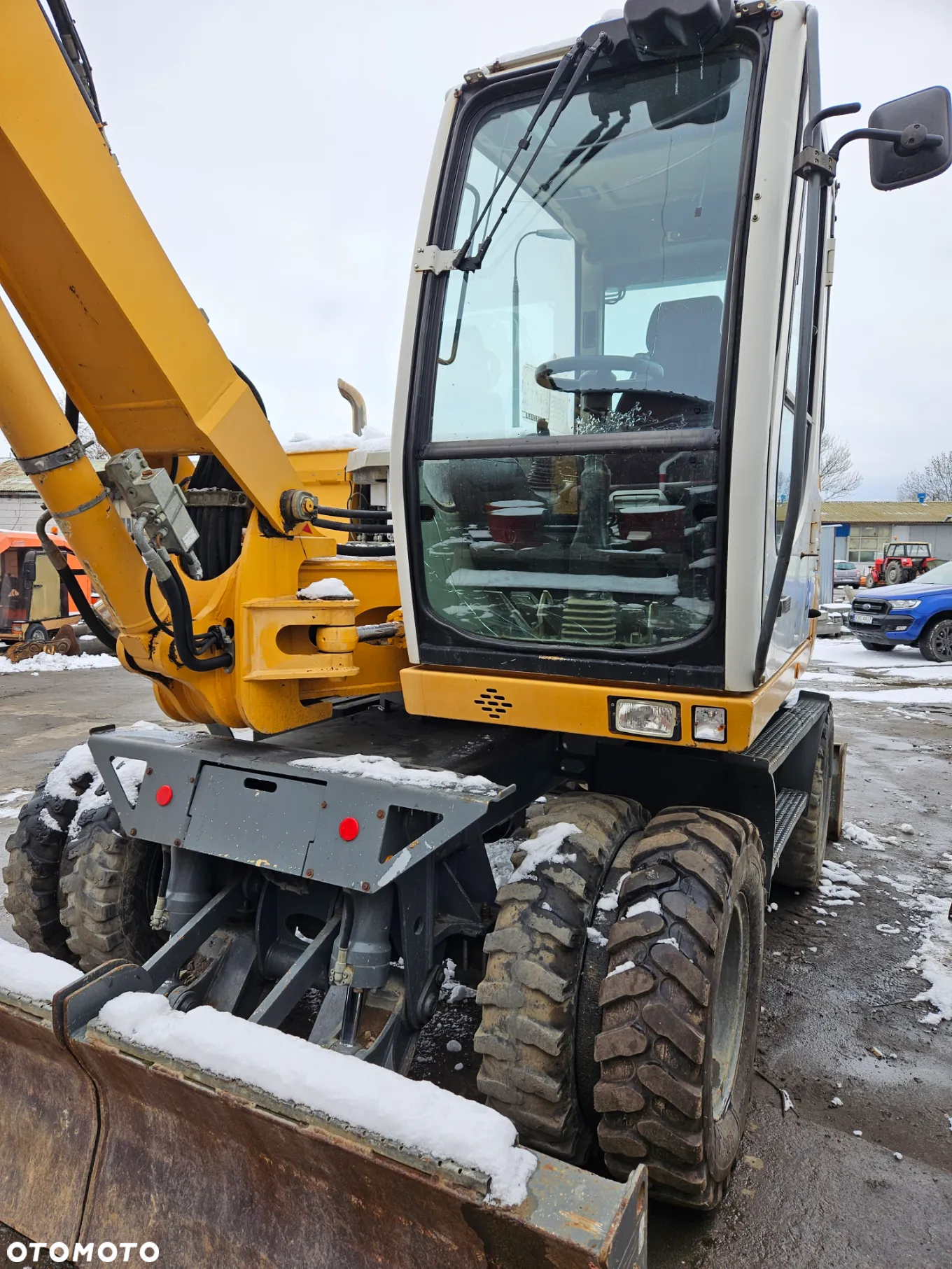 Liebherr A309 - 2