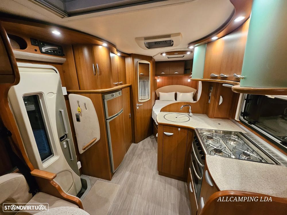 Pilote Explorateur 703FP CAIXA AUTOMÁTICA CAMA BASCULANTE/ CAMA FRANCESA - 23