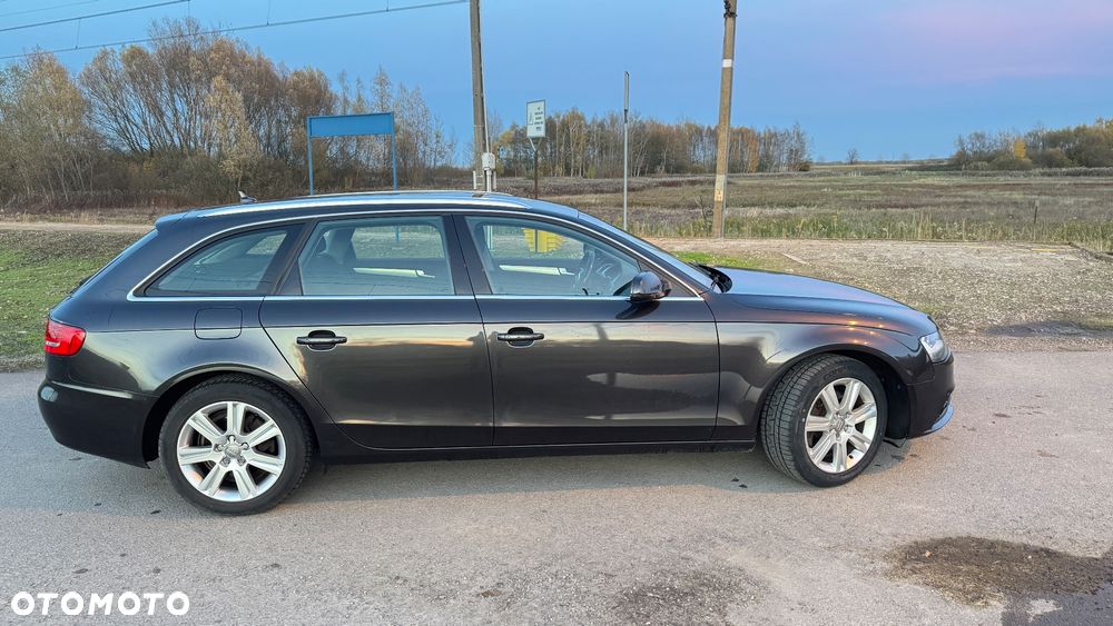 Audi A4 Avant - 5