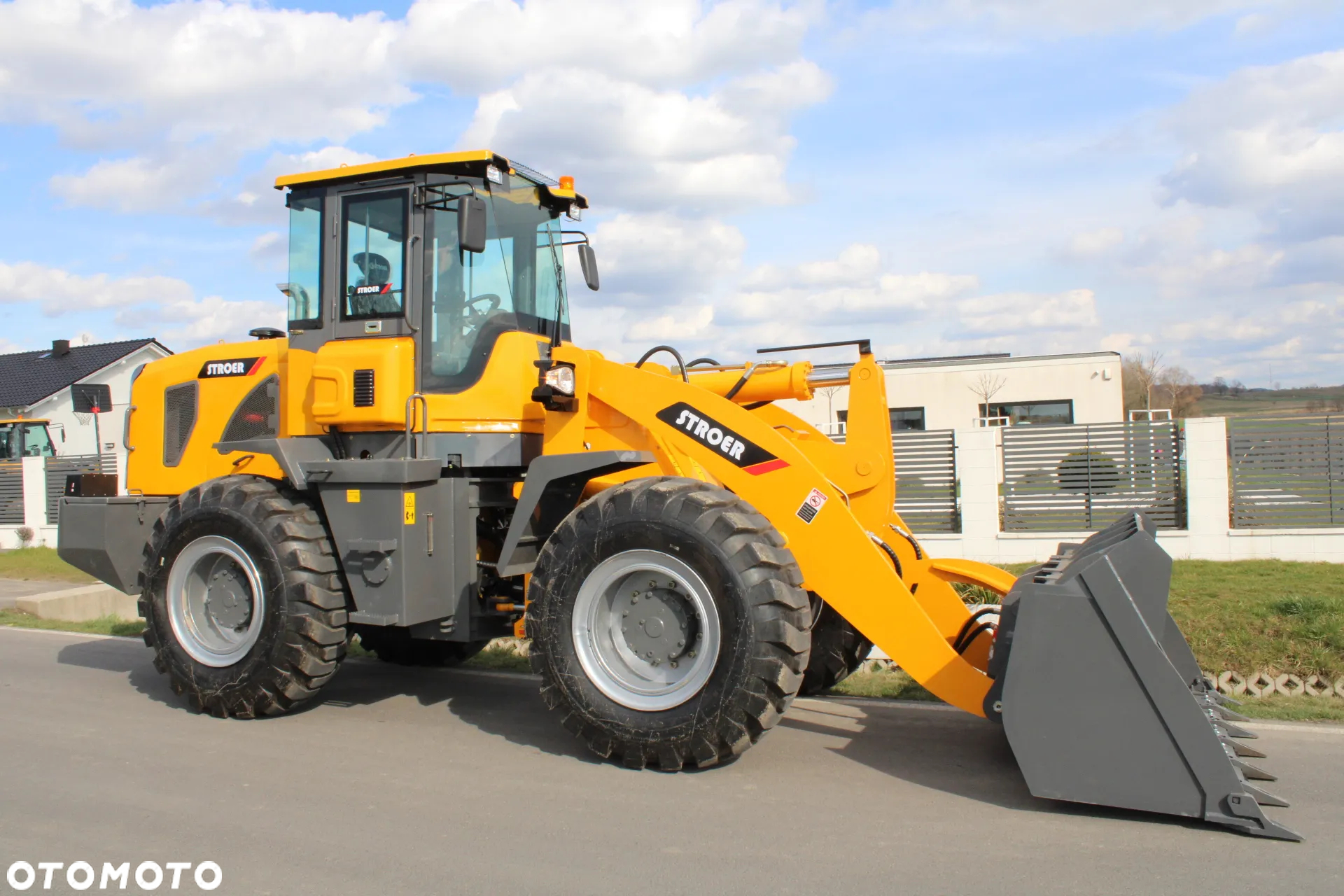Stroer NW 940 - 4