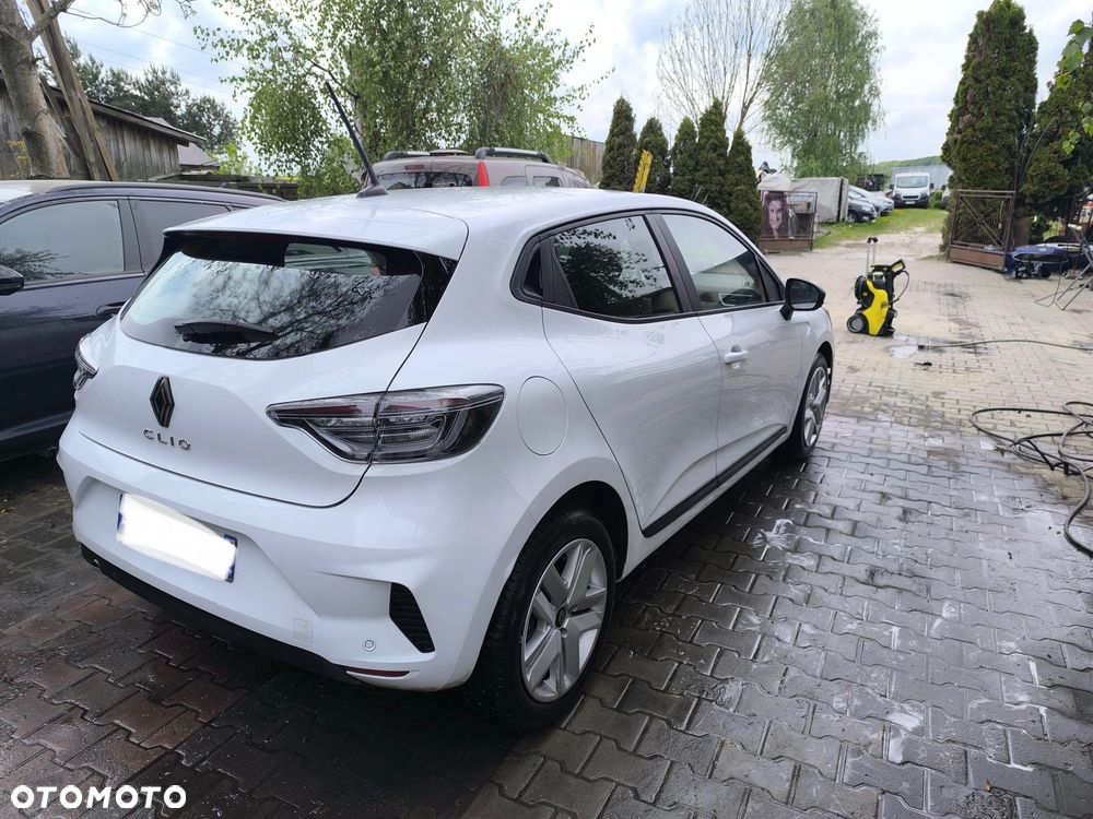 Renault Clio BLUE dCi 100 EVOLUTION - 4