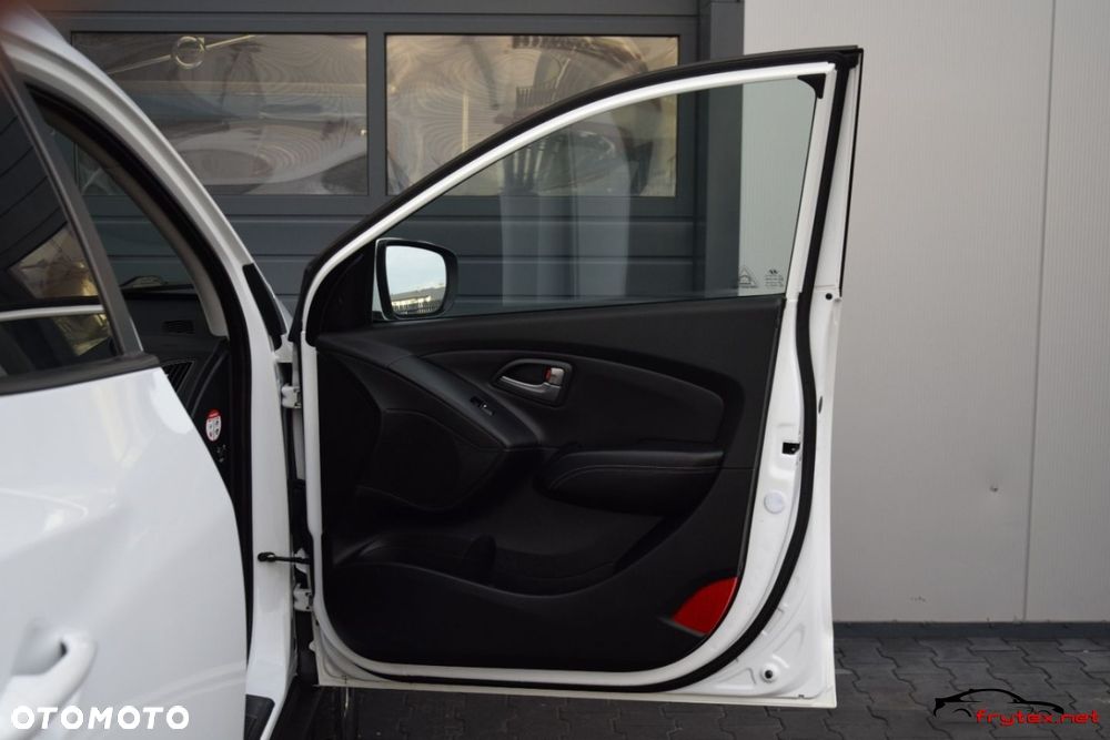 Hyundai ix35 - 23