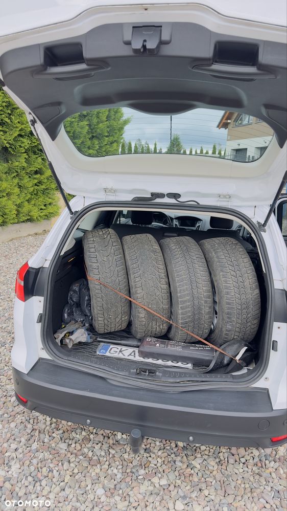 Ford Focus - 8