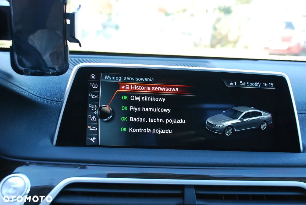 BMW Seria 7 740d xDrive - 24