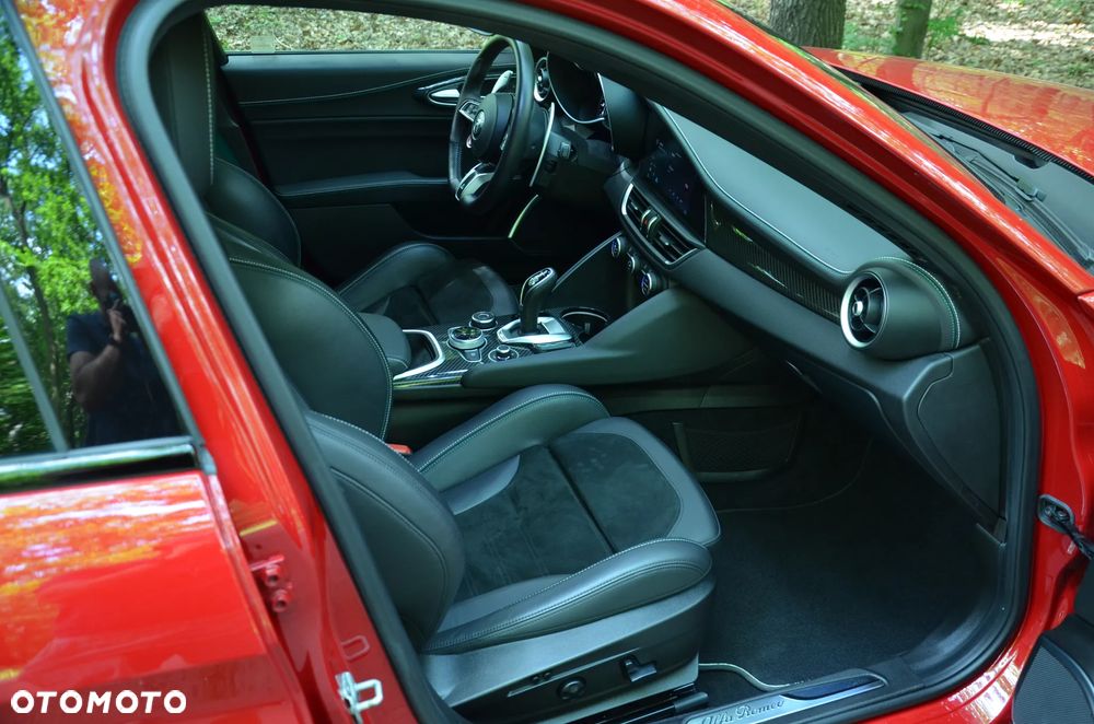 Alfa Romeo Giulia 2.9 Bi Turbo V6 Quadrifoglio - 18