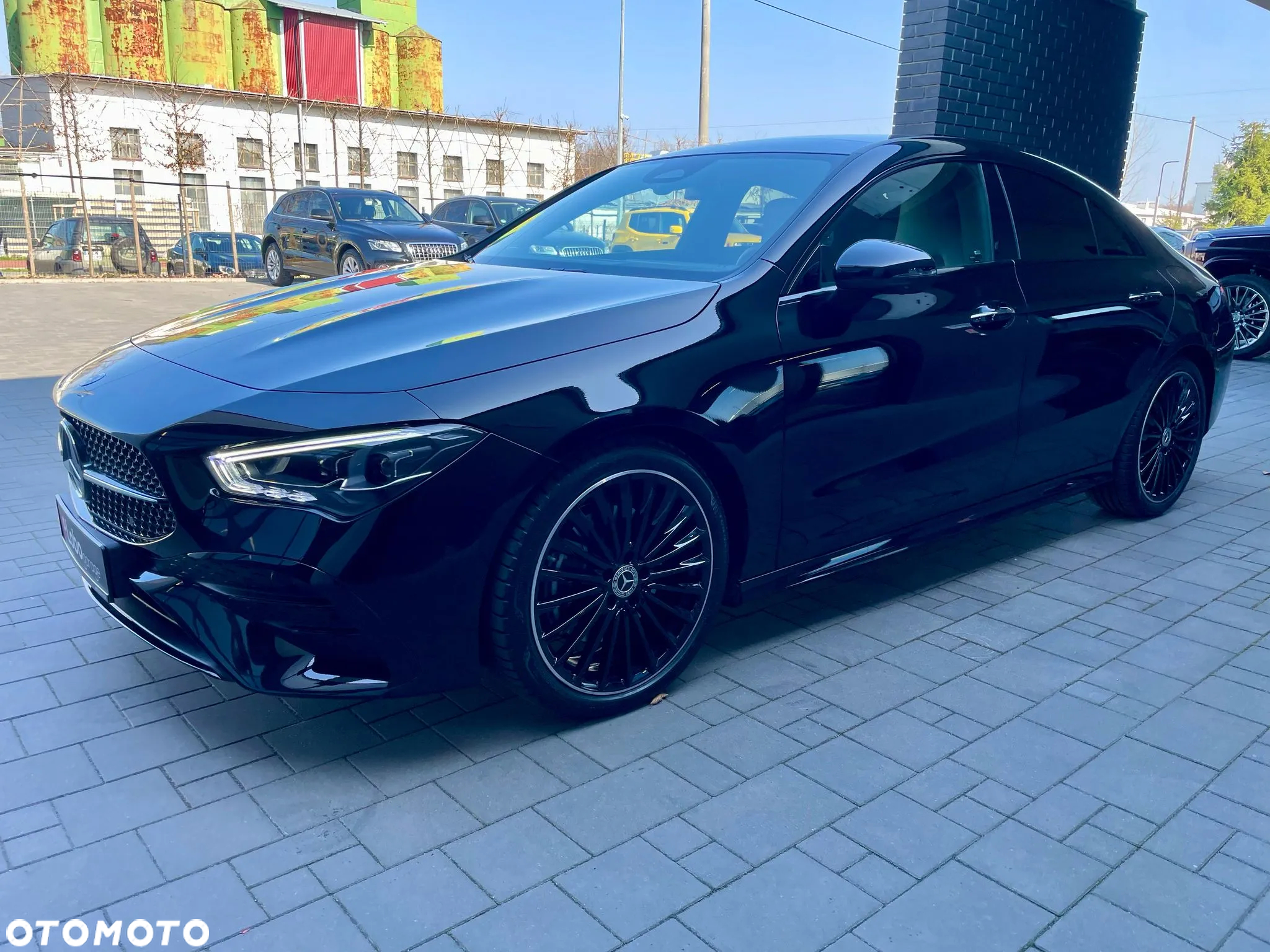 Mercedes-Benz CLA 220 4-Matic AMG Line 7G-DCT - 10