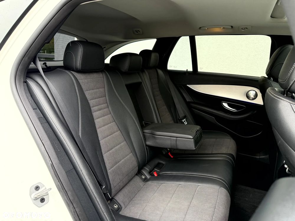 Mercedes-Benz Klasa E 220 d 9G-TRONIC Avantgarde - 28