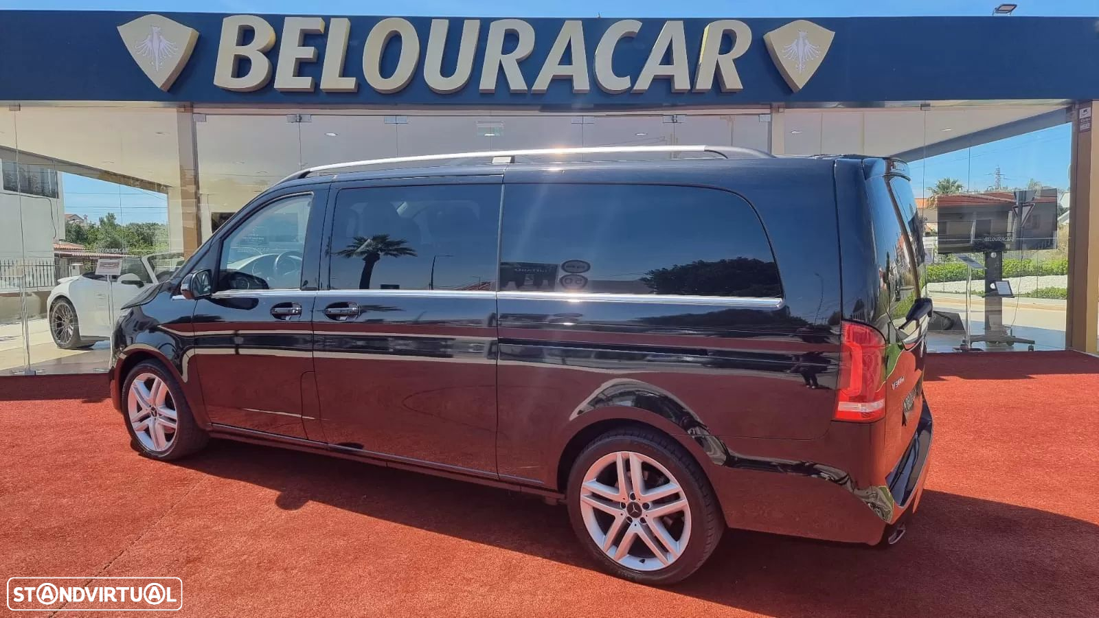 Mercedes-Benz V 300 d Longo Avantgarde - 4