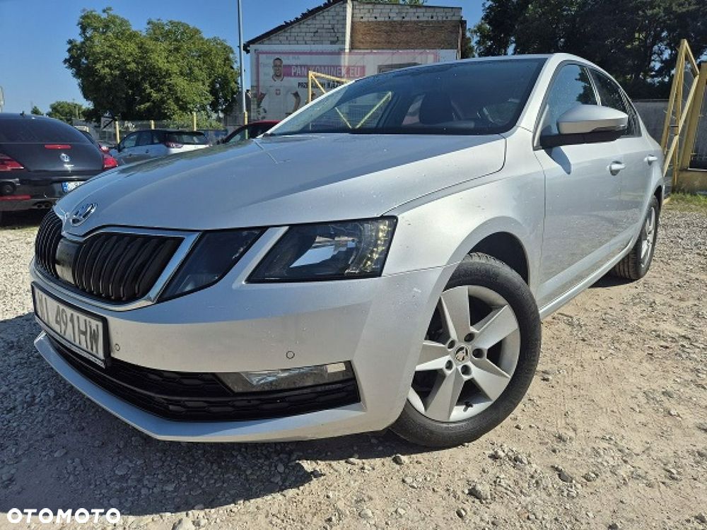 Skoda Octavia - 2