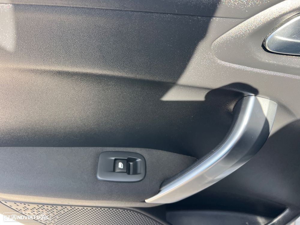 Peugeot 2008 PureTech 110 Stop&Start Crossway - 11