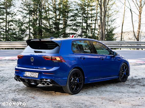 Volkswagen Golf - 14
