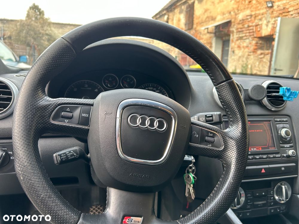 Audi A3 Sportback 2.0 TDI DPF Ambiente - 18
