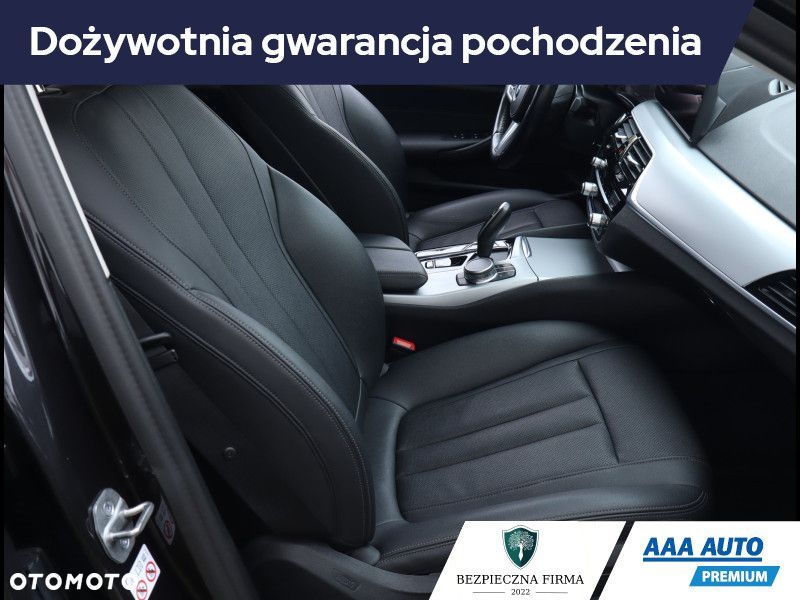 BMW Seria 5 - 10