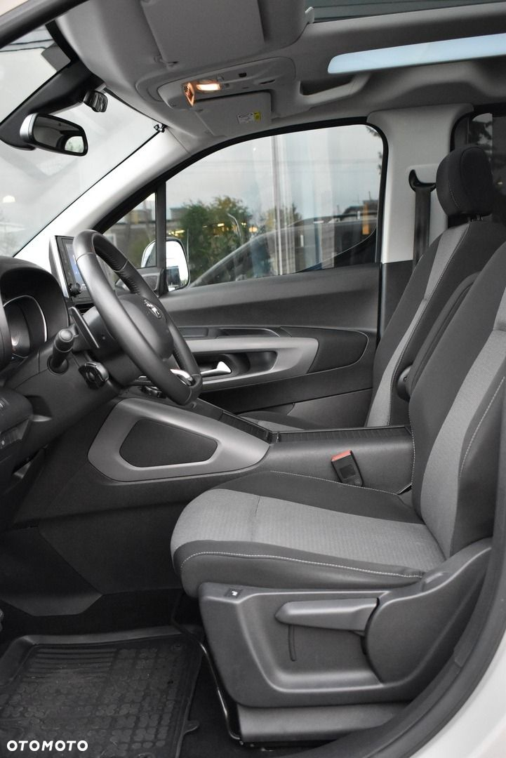 Toyota Proace City Verso 1.2 D-4T Family - 13