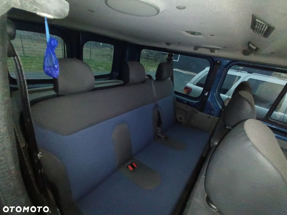 Renault Trafic Passenger Pack Clim - 17