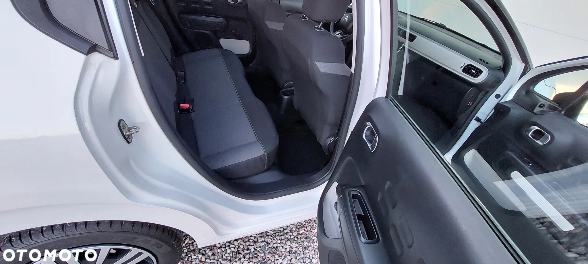 Citroën C3 1.2 PureTech Feel - 26