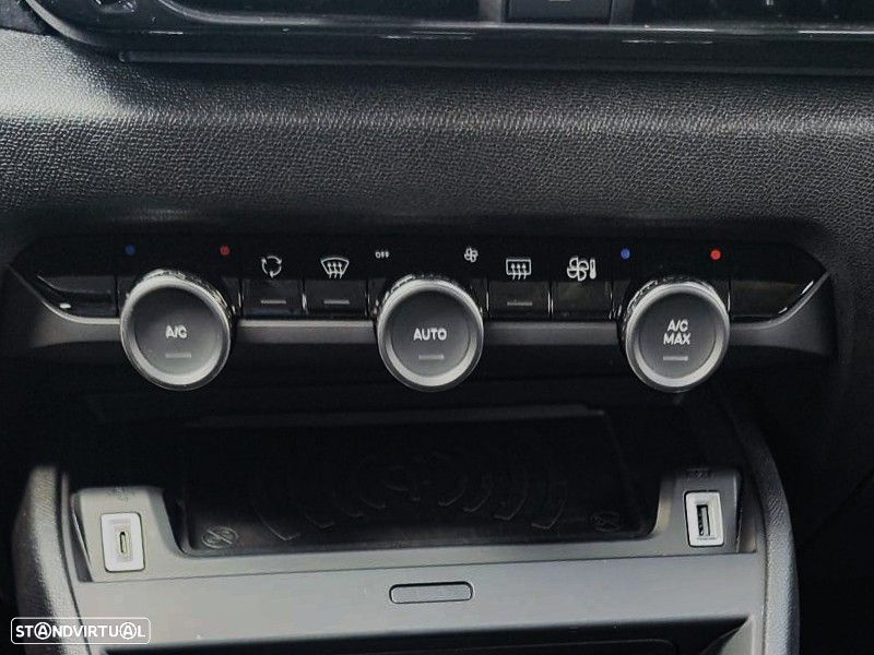 Citroën C4 1.2 Hybrid Max e-DSC6 - 18