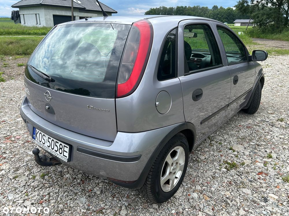 Opel Corsa 1.2 16V Silverline - 3