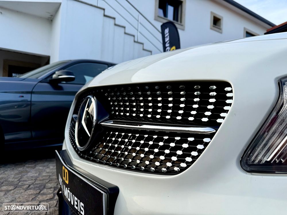 Mercedes-Benz A 180 d AMG Line - 16